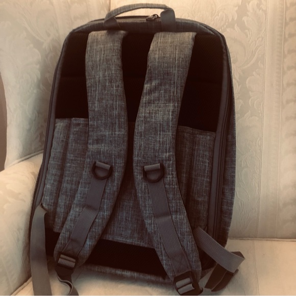 Duchamp London antitheft laptop backpack - Picture 3 of 7